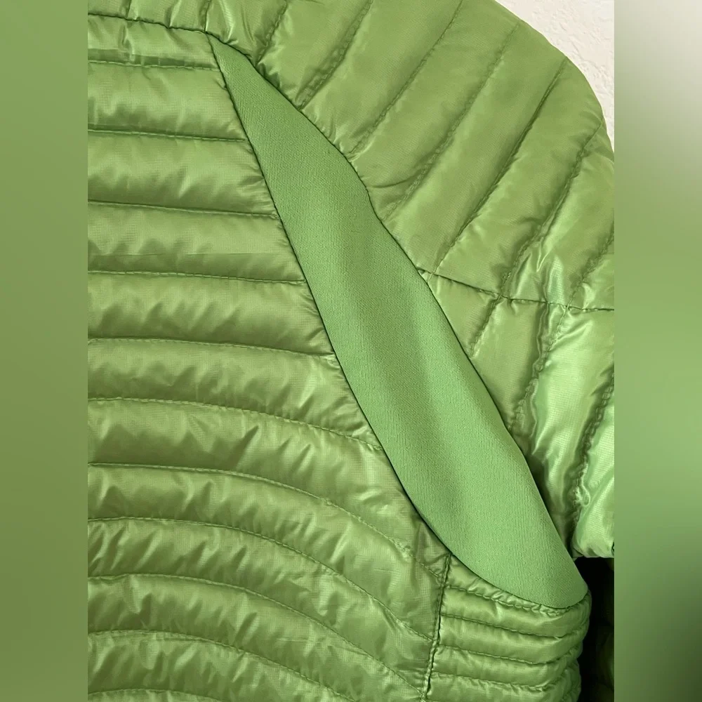 NWOT. Eddie Bauer First Ascent Down Jacket. Size S Color: Green - Picture 7 of 9